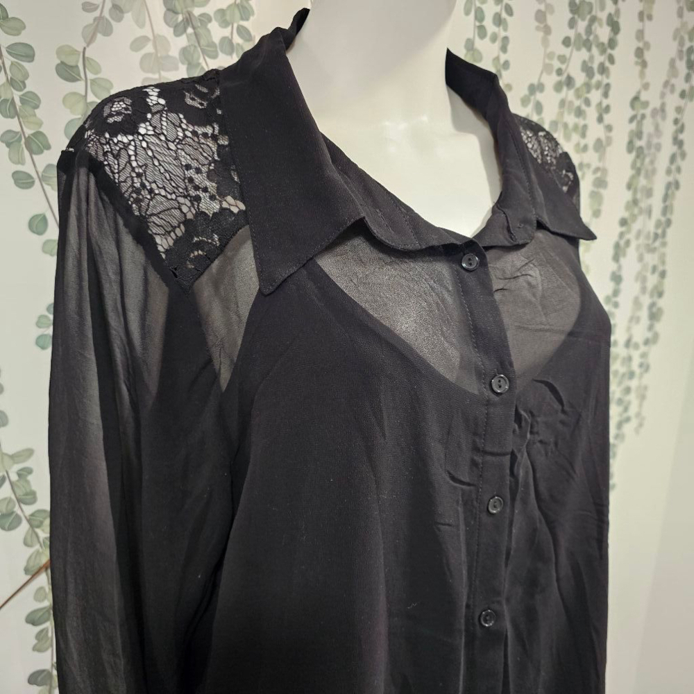 City Chic Black Lace Yoke Sheer High Low Blouse Sz XXL - Picture 4 of 10
